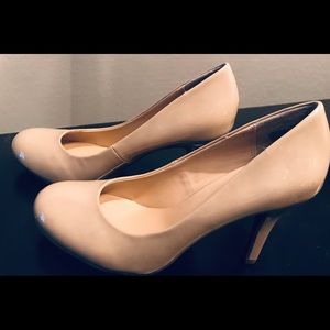 NWOT Patent Leather 9&Co Heels